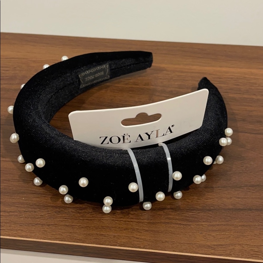NWT black velvet and pearl headband